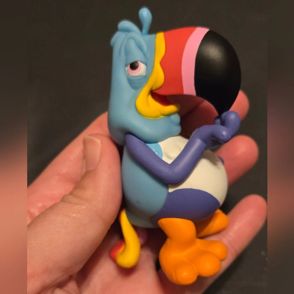 Poplife Froot Looped Toucan Collectible Figure By Ron English Cereal Killers